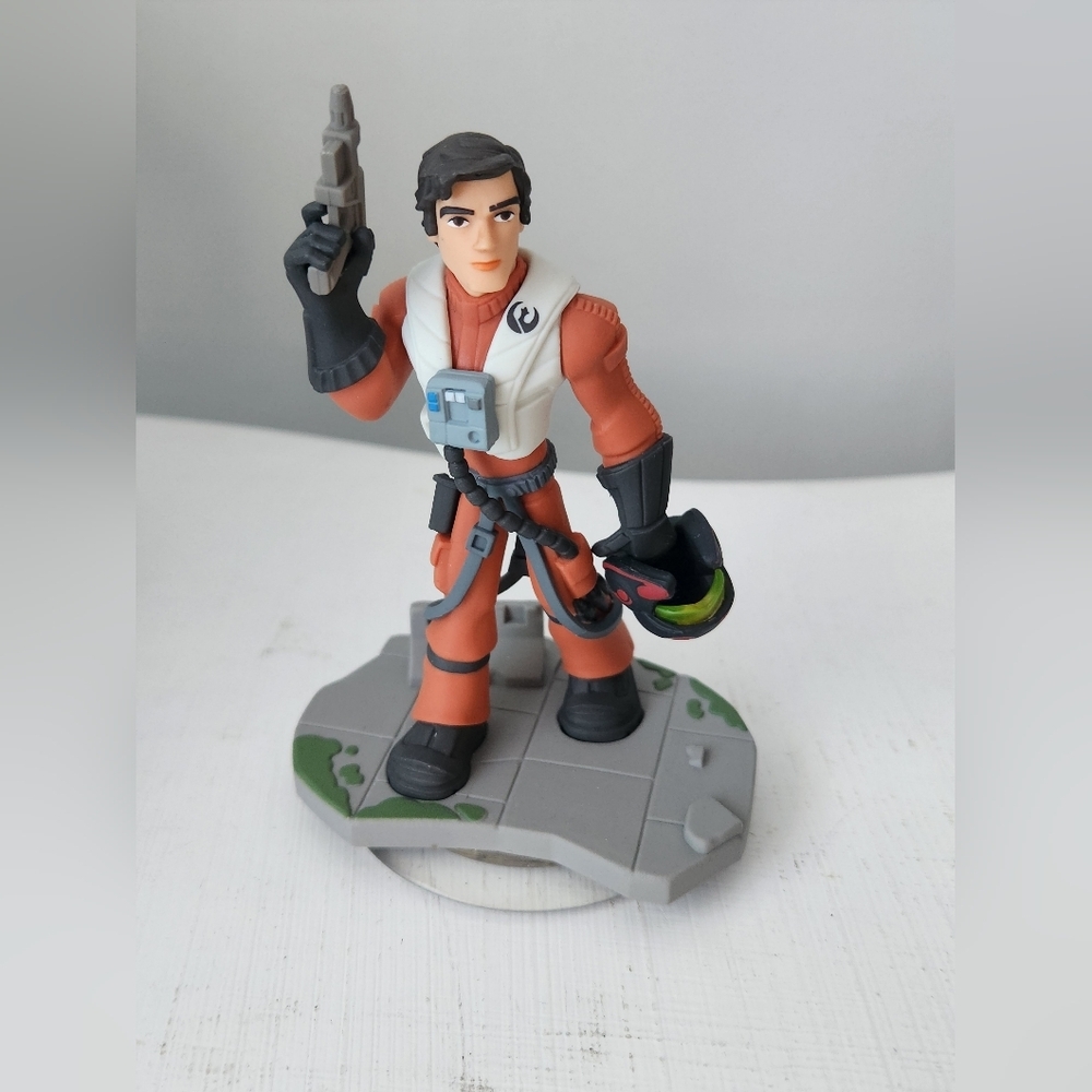 Disney Infinity Star Wars Poe Dameron Figure